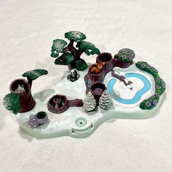 Vintage Polly Pocket 1998 Disney Bambi Play Set with ALL FIGURES Bluebird Toys - Picture 7 of 10